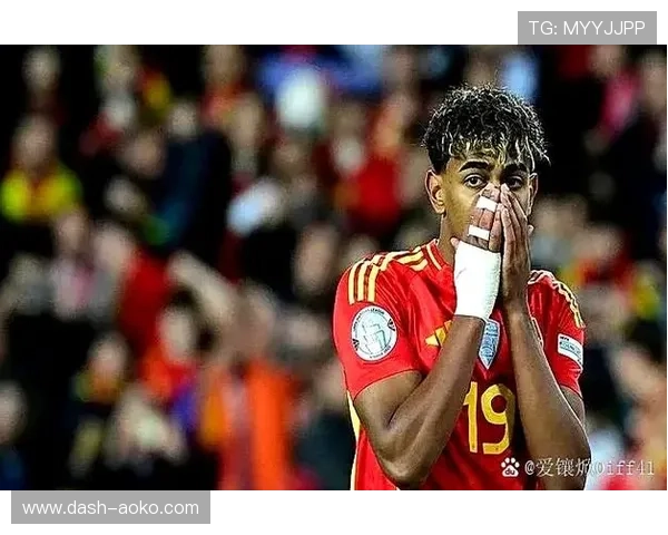 当足球球星缺乏鲜明特点时 如何突破个人风格与球队定位的困境