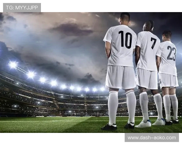 足球天才纵横绿茵场铸就传奇 无可替代的荣耀与梦想